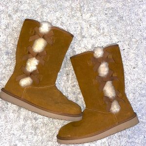 Koolaburra by UGG boots